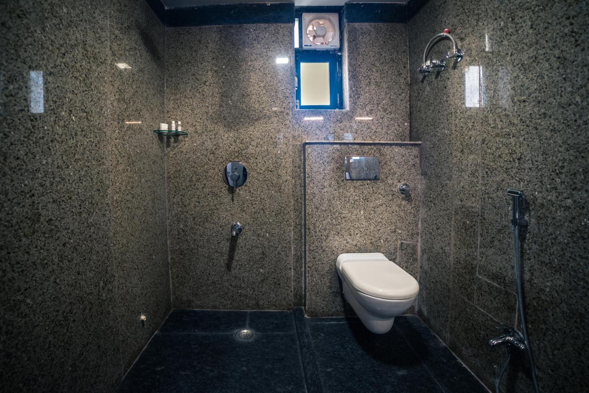 ג'איסלמר Hotel Radhika מראה חיצוני תמונה